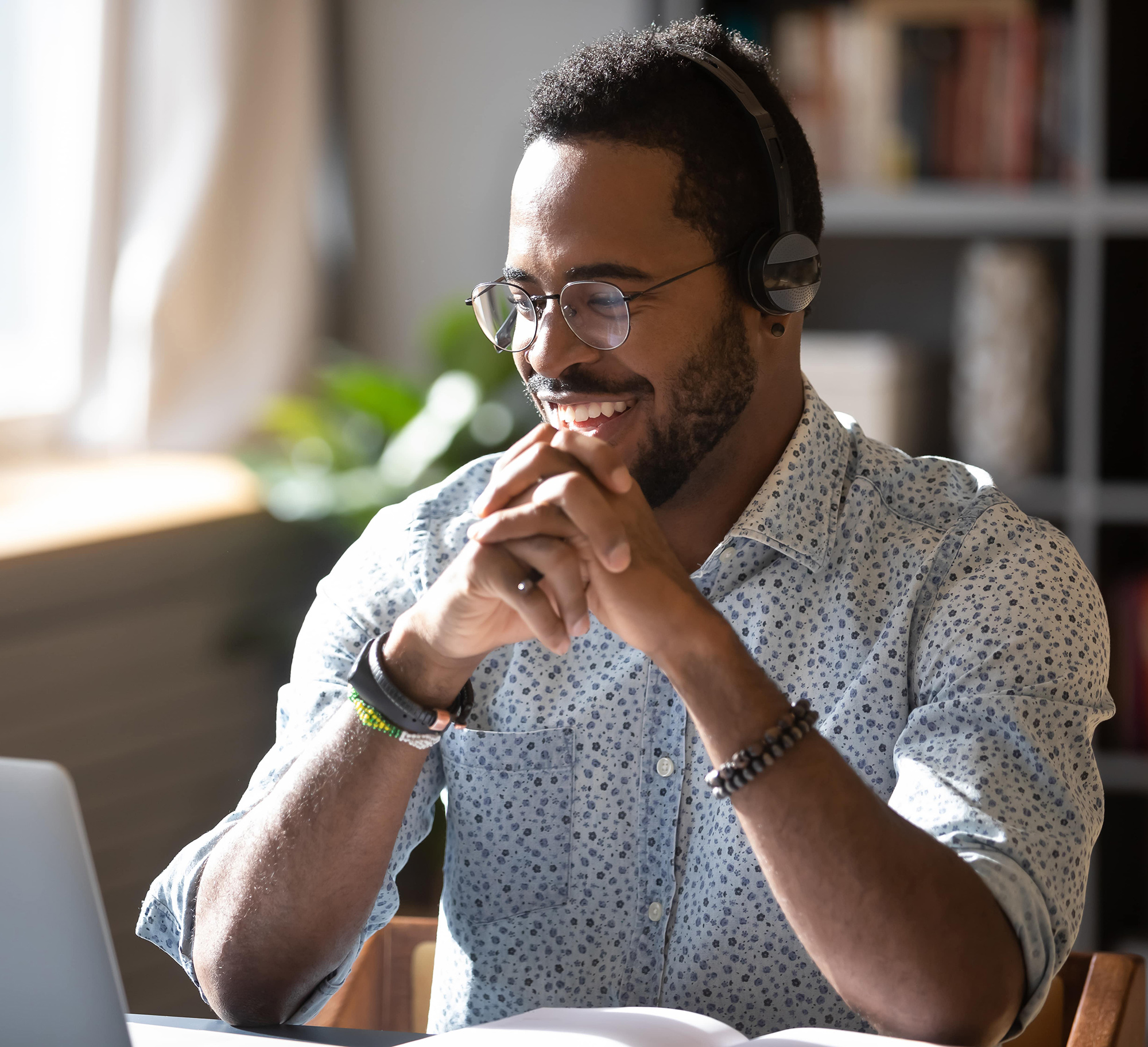 Image of a person working with headphones. This image could depict someone seeking anxiety treatment in new bern, nc. If you need help from an anxiety therapist, get connected here. | 28374 | 28403 | 27705